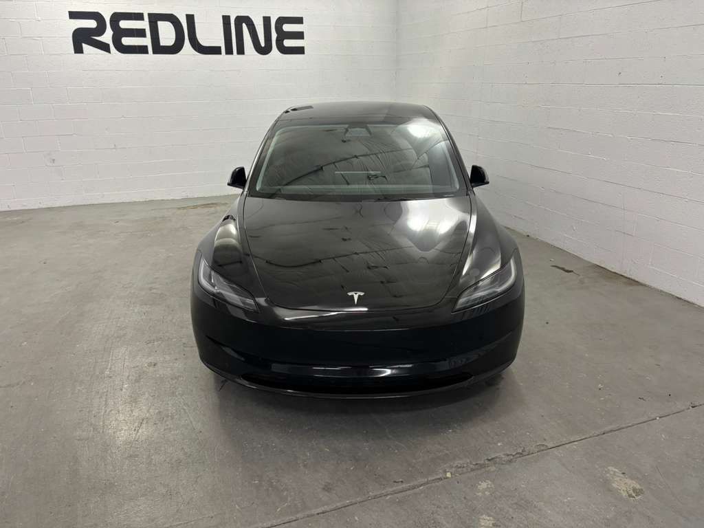2024 Tesla Model 3 Image 2