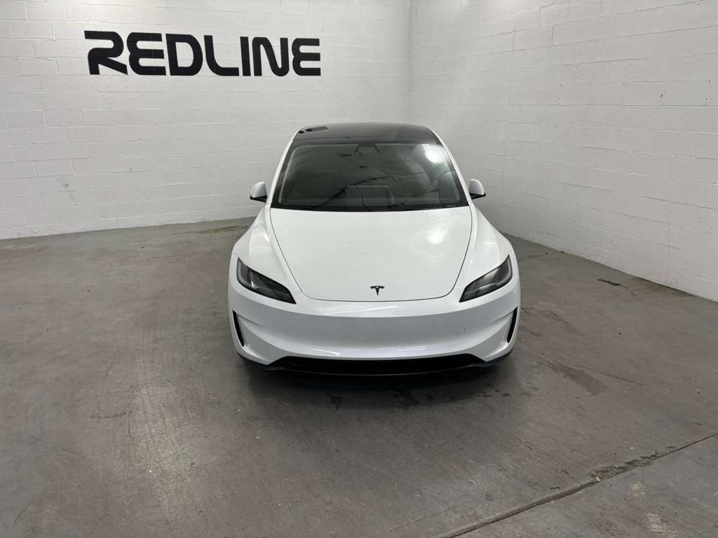 2024 Tesla Model 3 Image 3