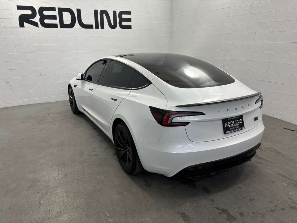 2024 Tesla Model 3 Image 9