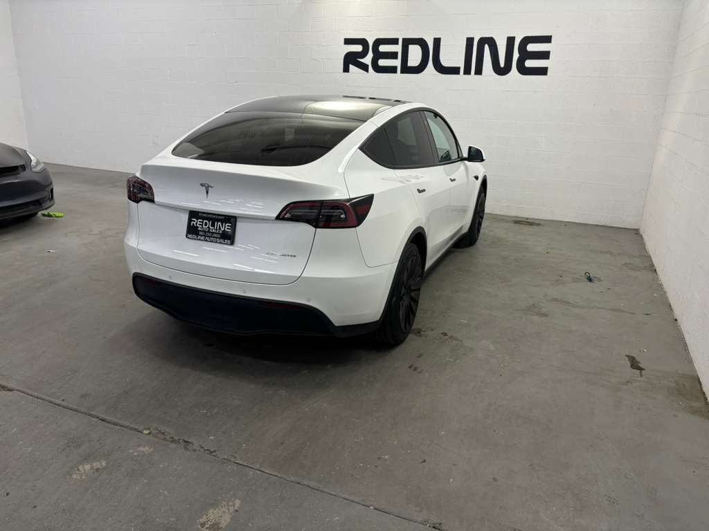 2021 Tesla Model Y Image 11