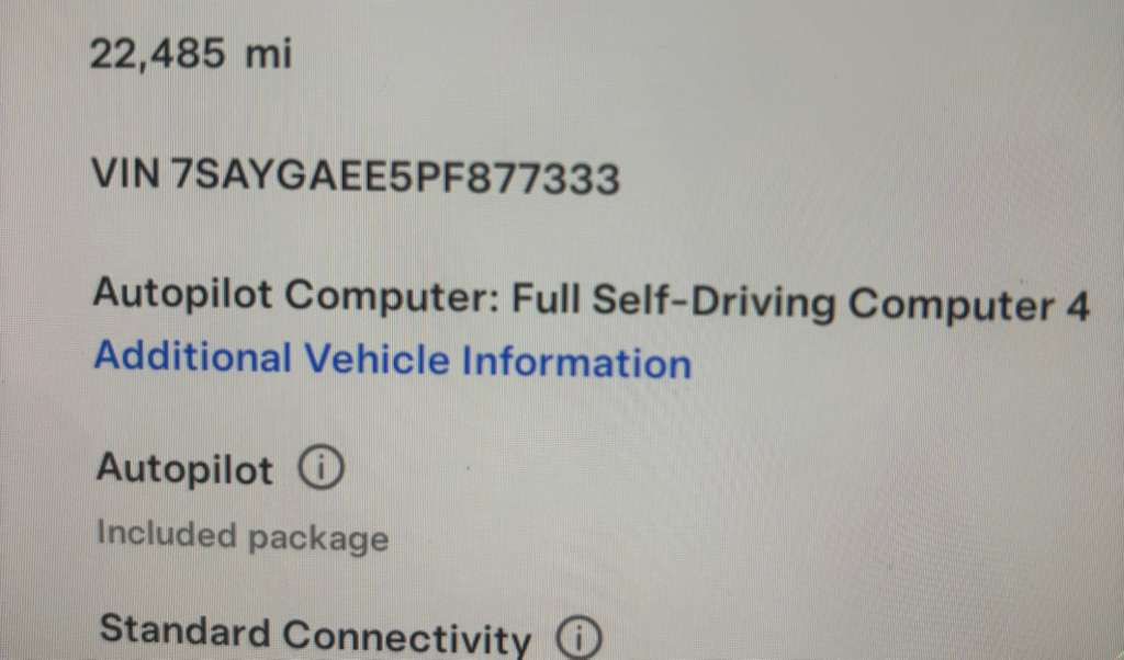 2023 Tesla Model Y Image 12