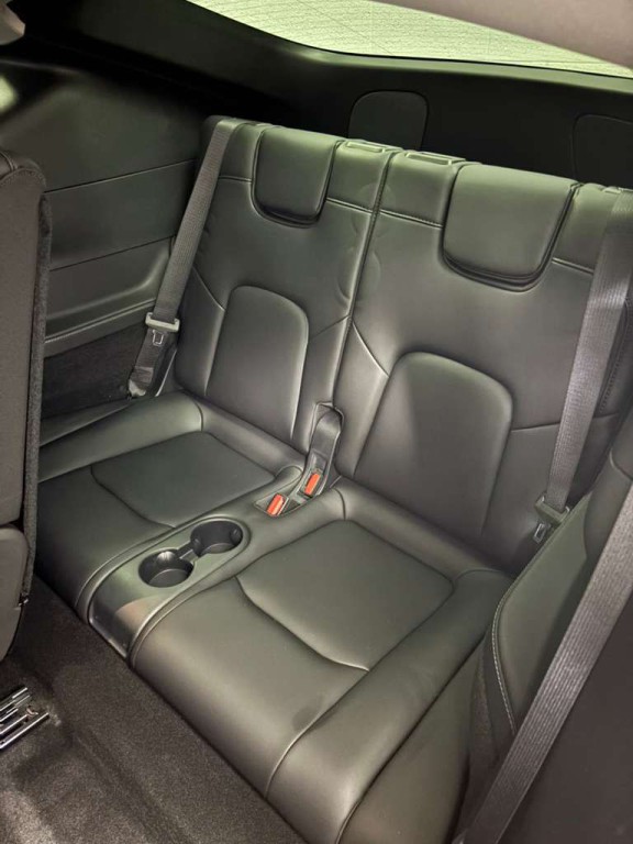 2024 Tesla Model Y Image 8