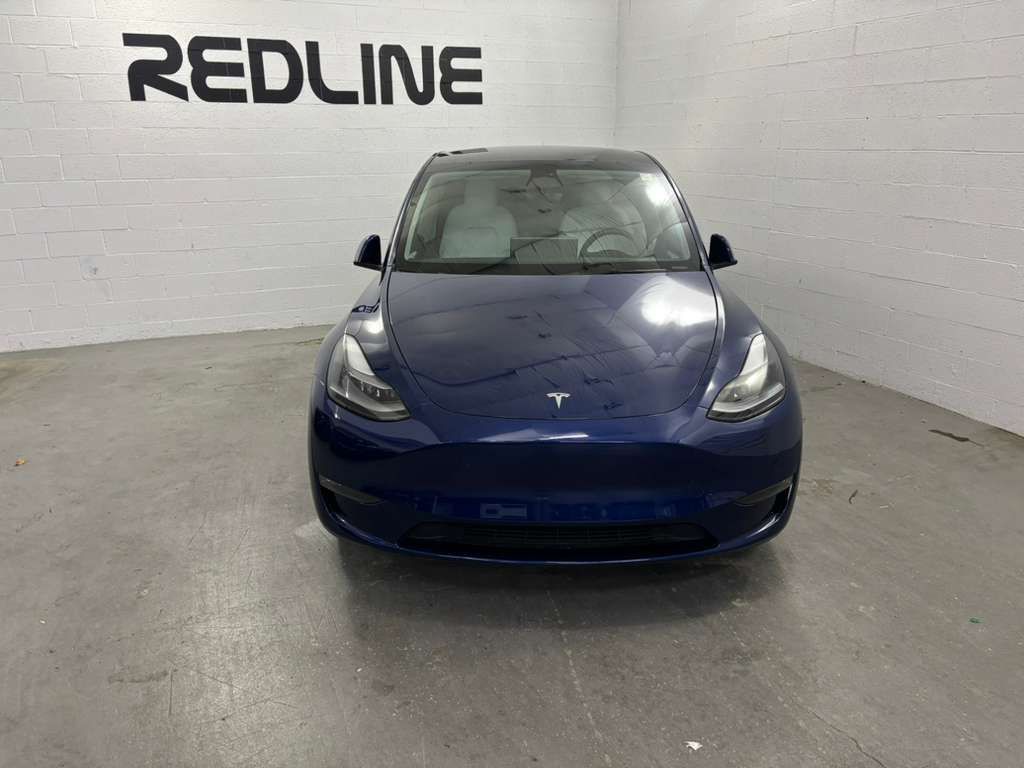 2023 Tesla Model Y Image 2