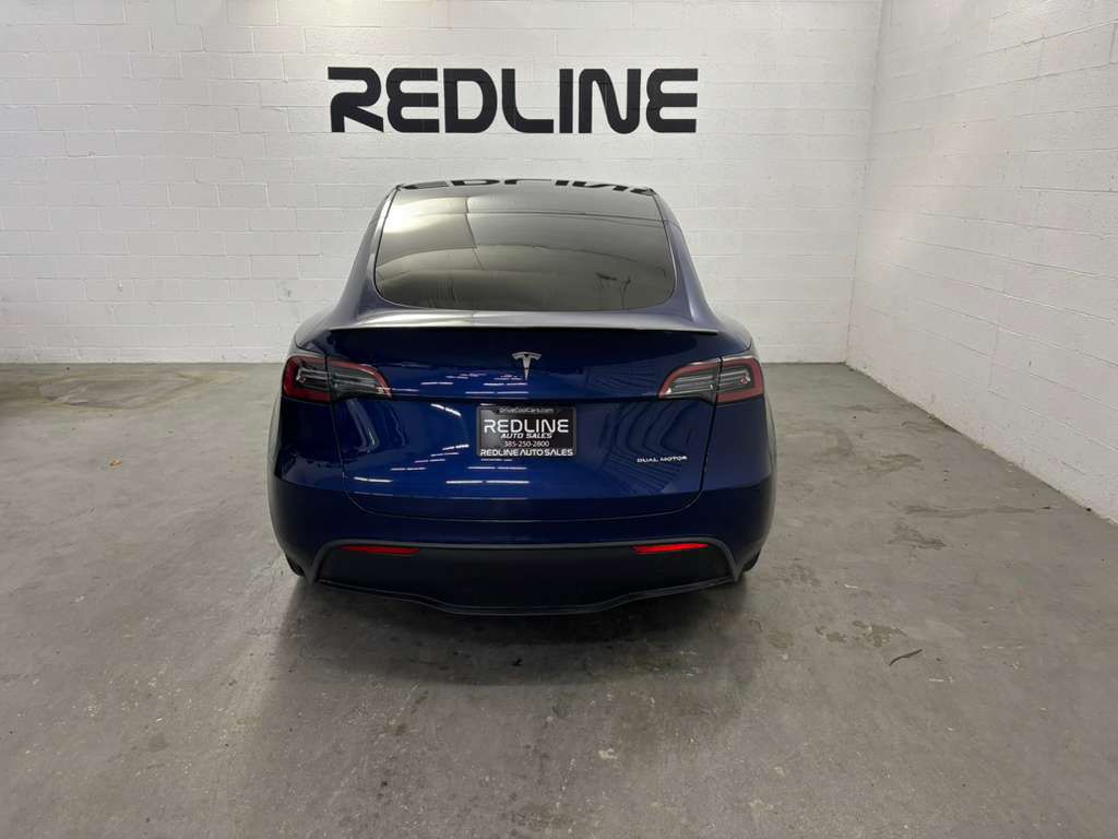 2023 Tesla Model Y Image 9