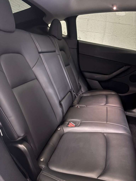 2021 Tesla Model Y Image 6