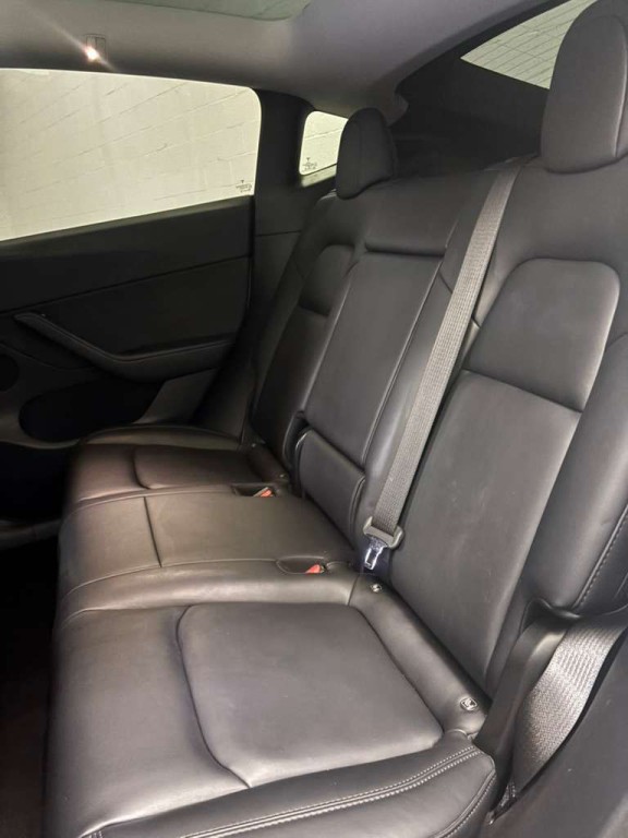 2021 Tesla Model Y Image 7