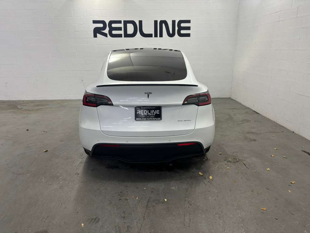 2021 Tesla Model Y Image 8