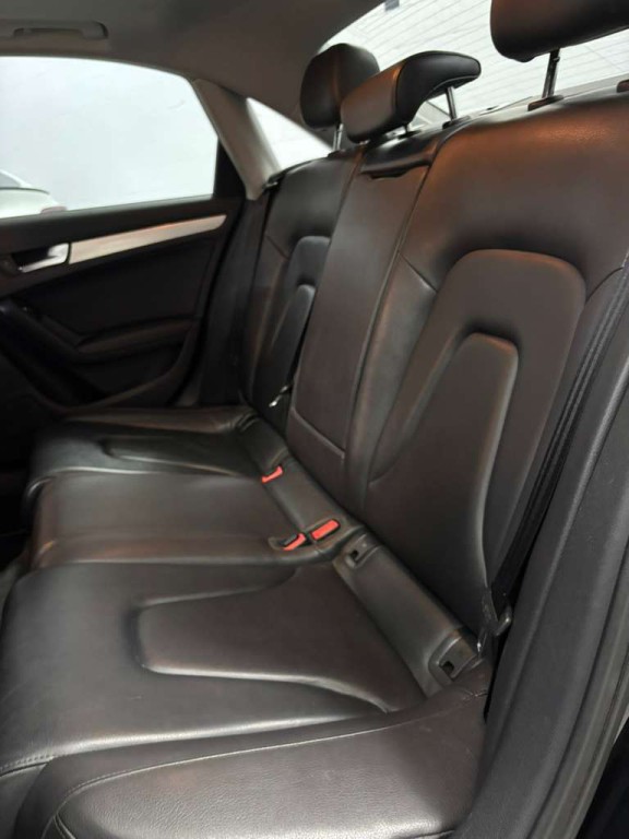 2016 Audi A4 Image 5