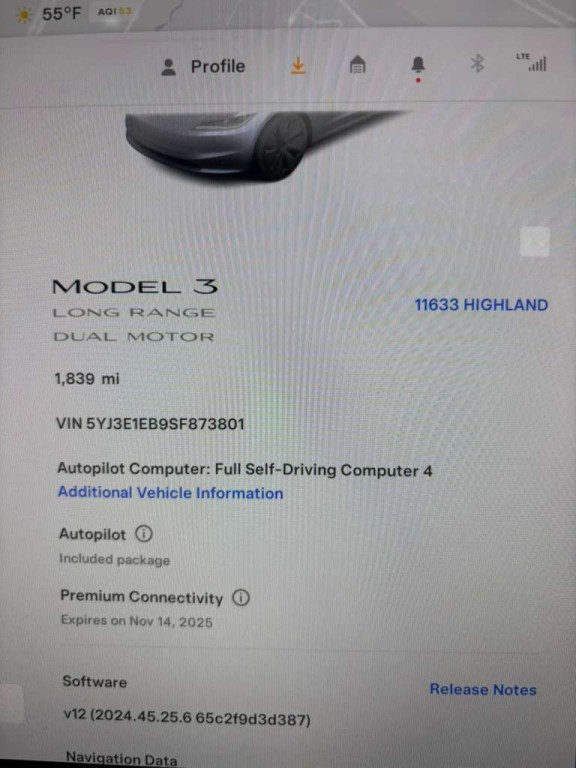 2025 Tesla Model 3 Image 11