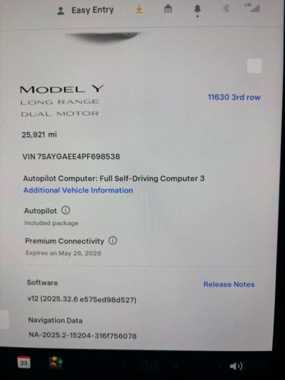 2023 Tesla Model Y Image 12