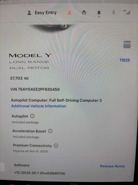 2023 Tesla Model Y Image 12