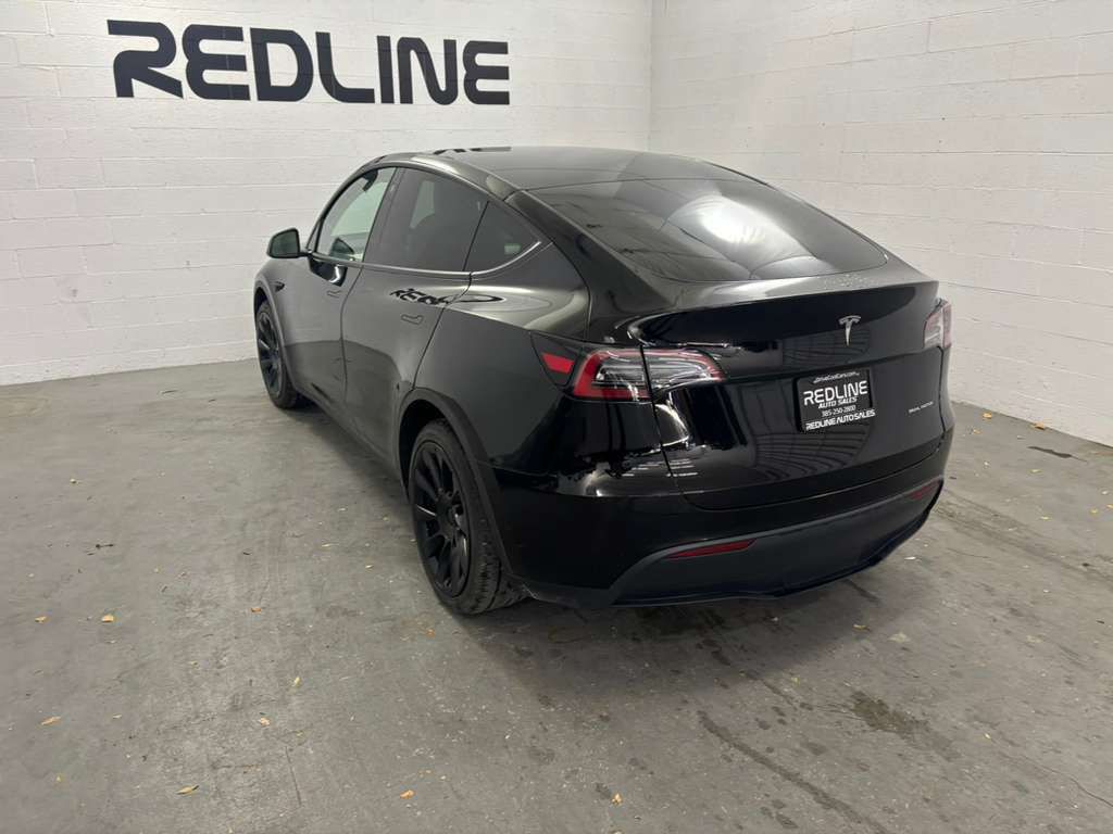 2023 Tesla Model Y Image 9