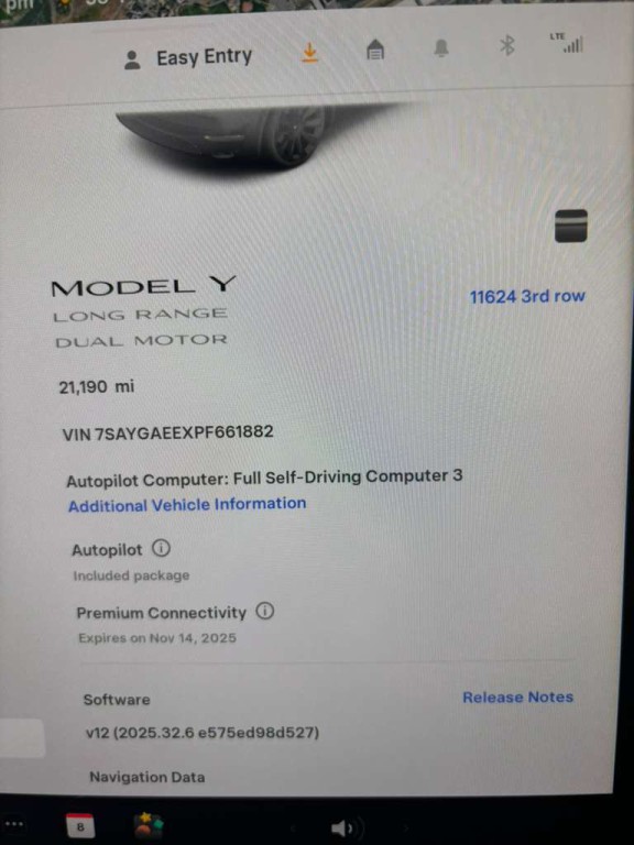 2023 Tesla Model Y Image 12