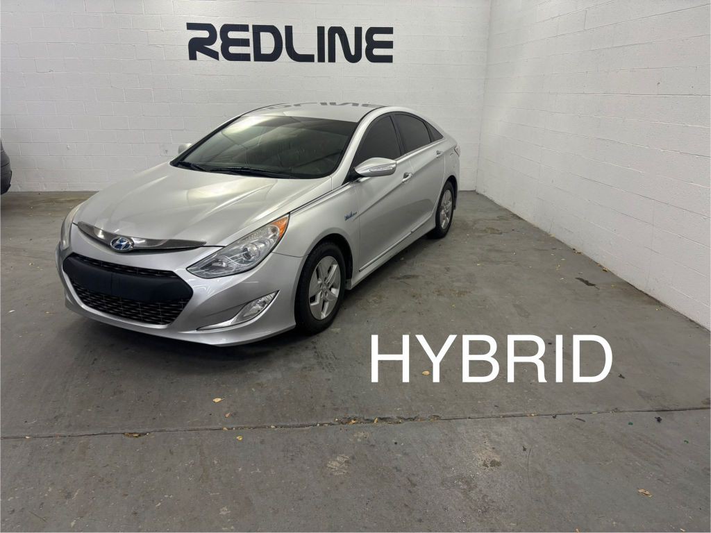 2012 Hyundai Sonata Image 2