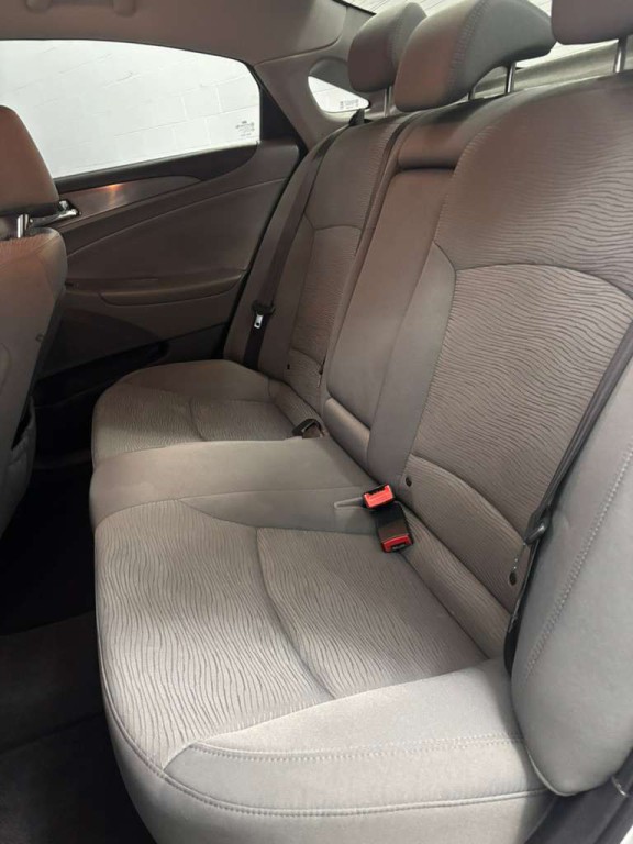 2012 Hyundai Sonata Image 7