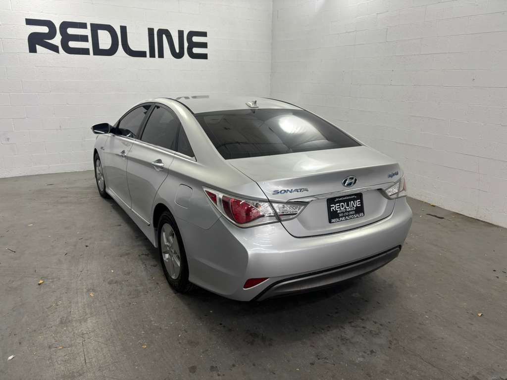 2012 Hyundai Sonata Image 9