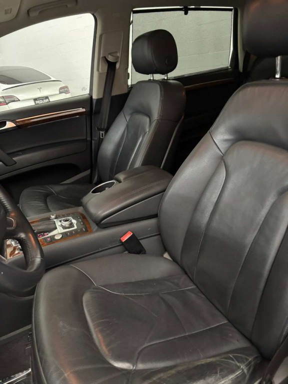 2015 Audi Q7 Image 4