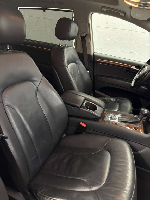 2015 Audi Q7 Image 6