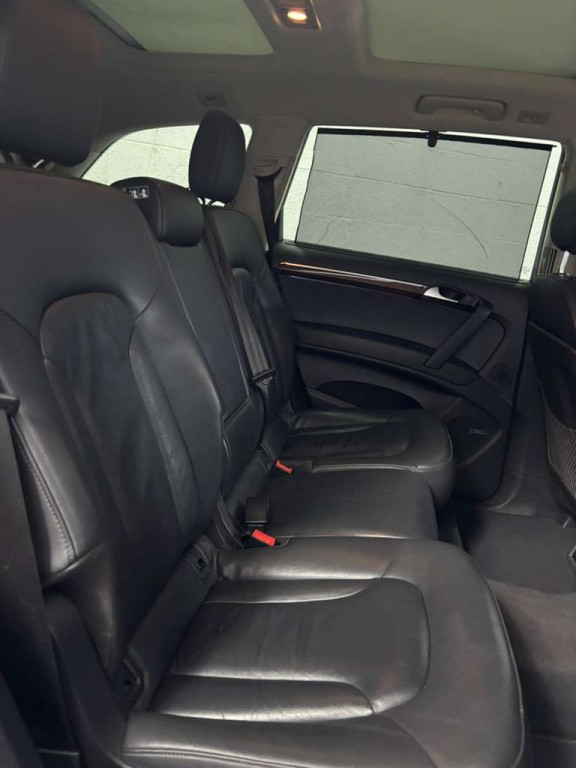 2015 Audi Q7 Image 7