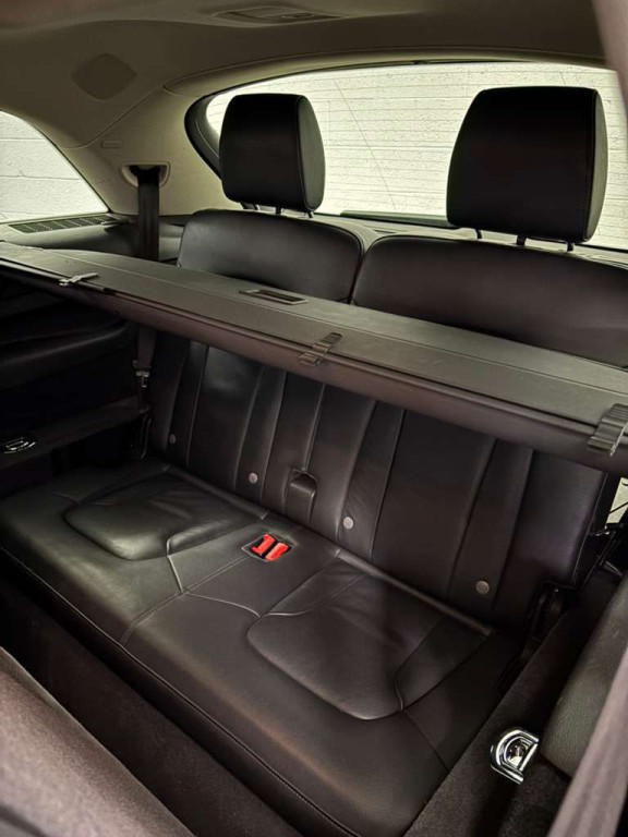 2015 Audi Q7 Image 8