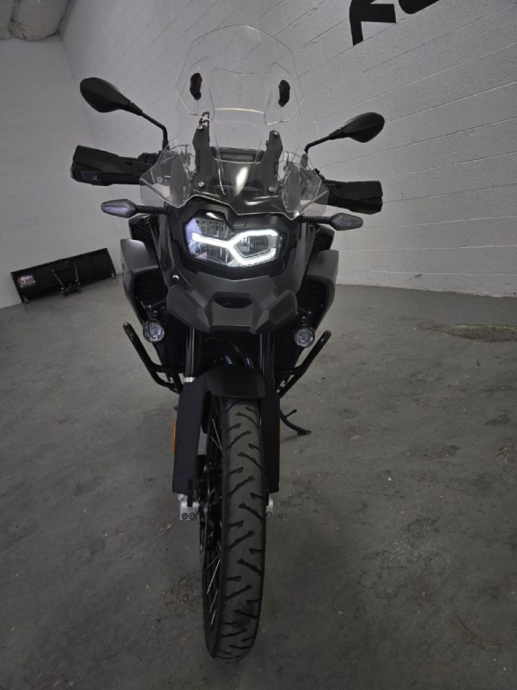 2022 BMW 8 Series Image 4