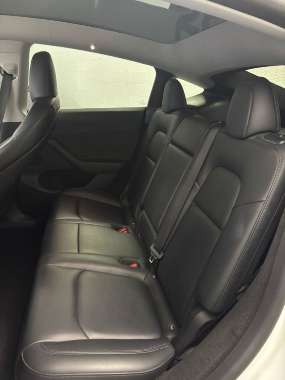 2023 Tesla Model Y Image 6