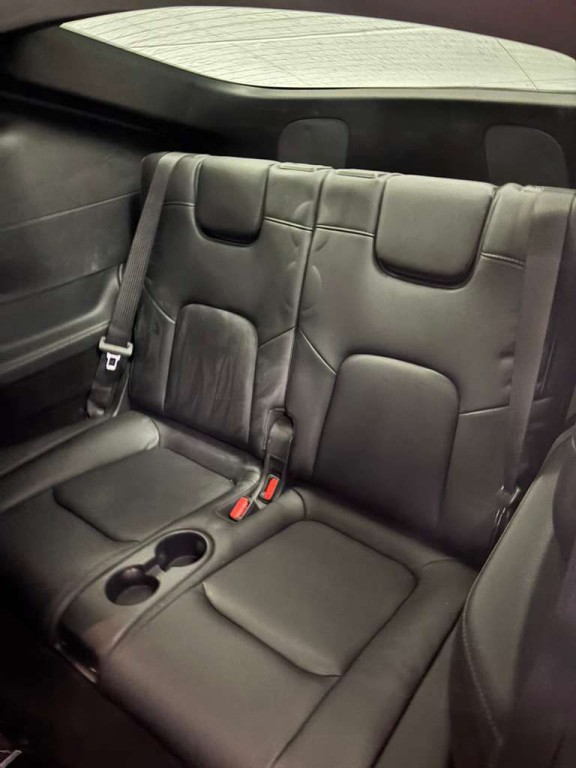 2022 Tesla Model Y Image 8