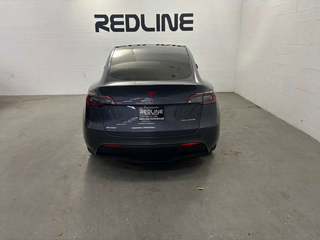 2022 Tesla Model Y Image 9
