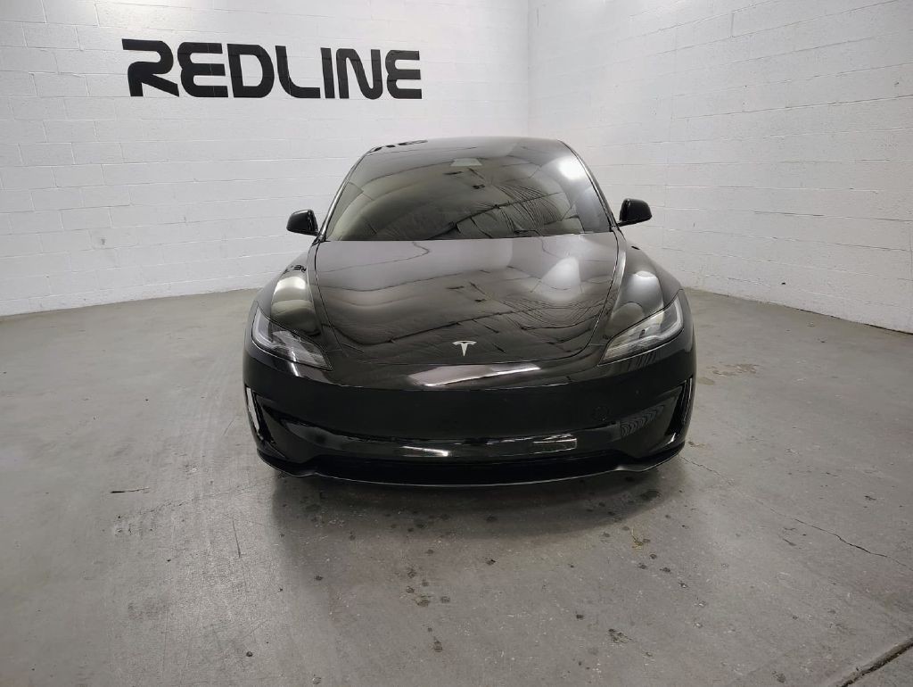 2024 Tesla Model 3 Image 2