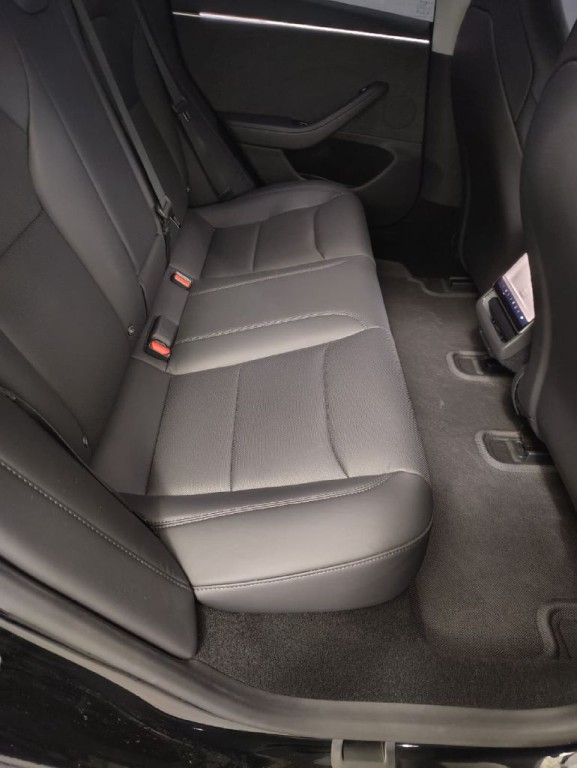 2024 Tesla Model 3 Image 6