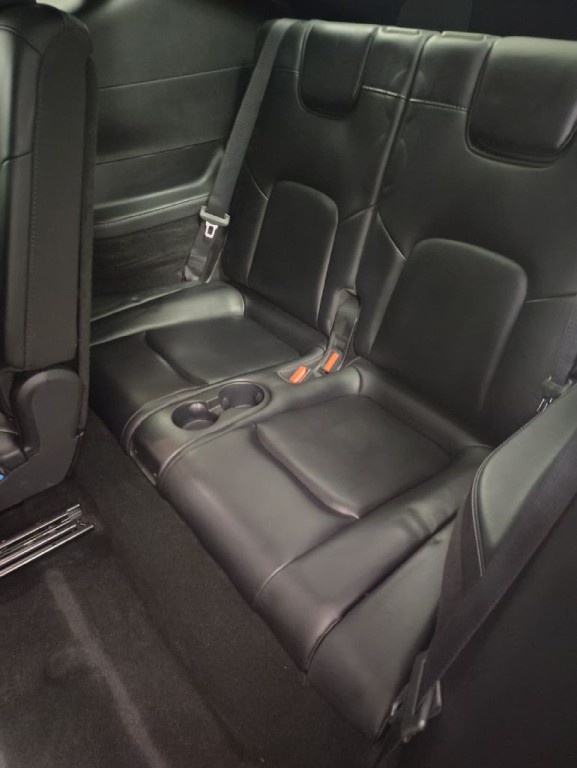 2023 Tesla Model Y Image 8