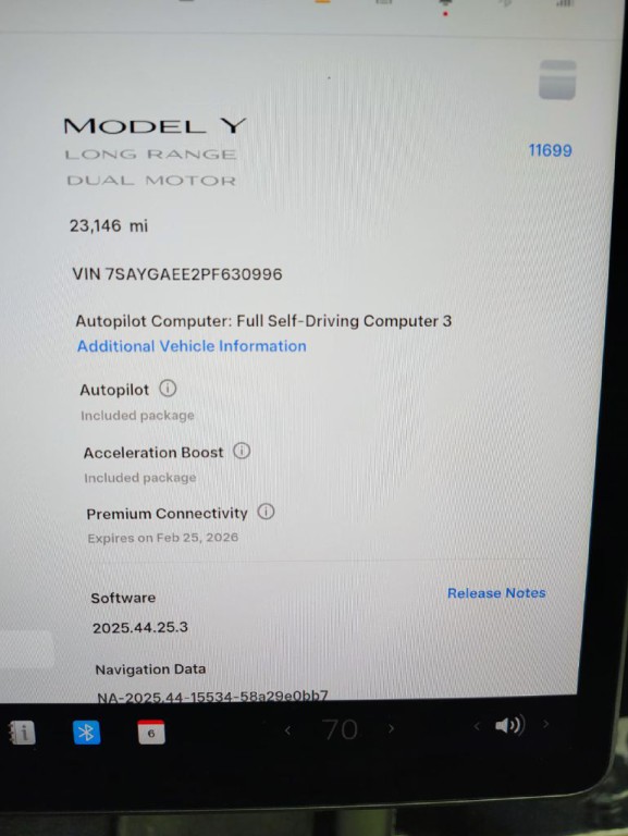 2023 Tesla Model Y Image 12