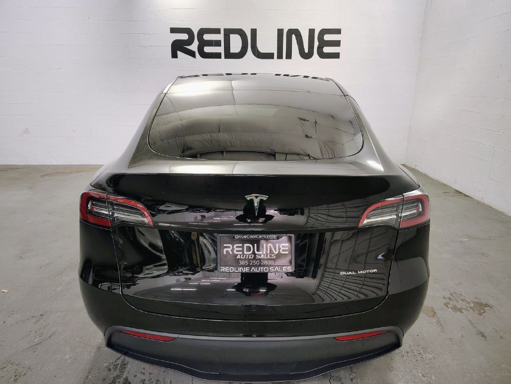 2023 Tesla Model Y Image 9