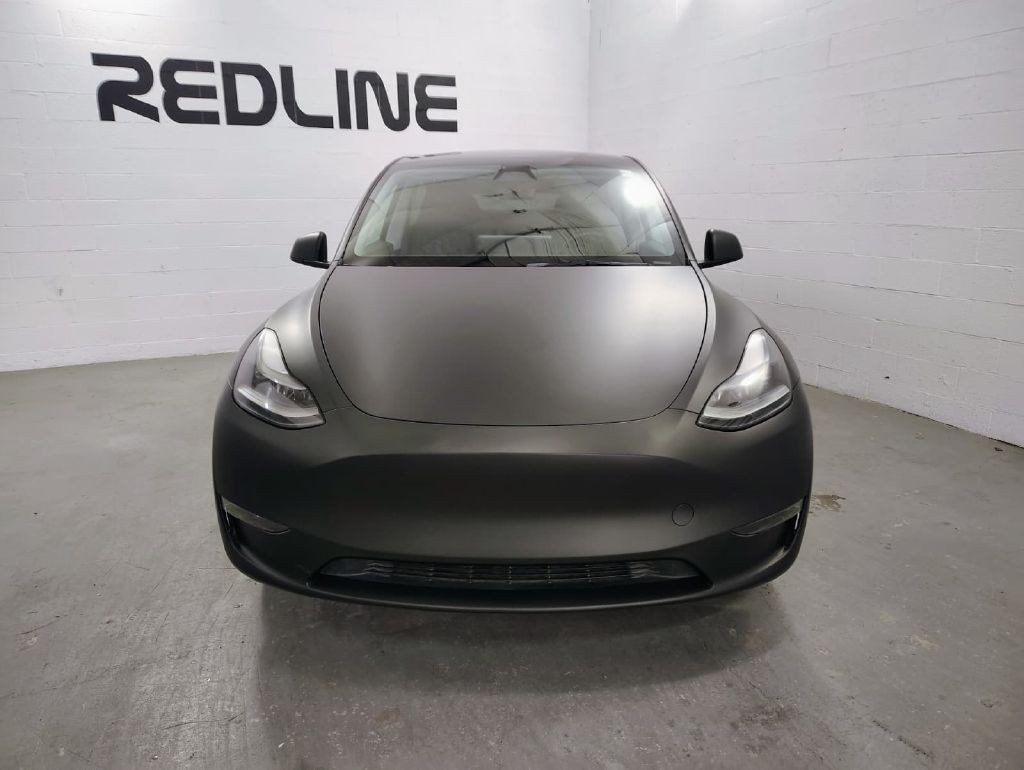 2023 Tesla Model Y Image 2