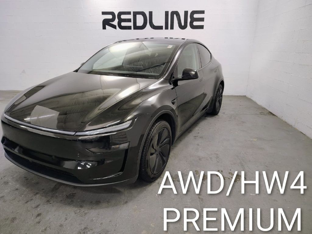 2026 Tesla Model Y Image 1