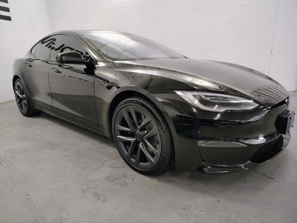 2021 Tesla Model S Image 3