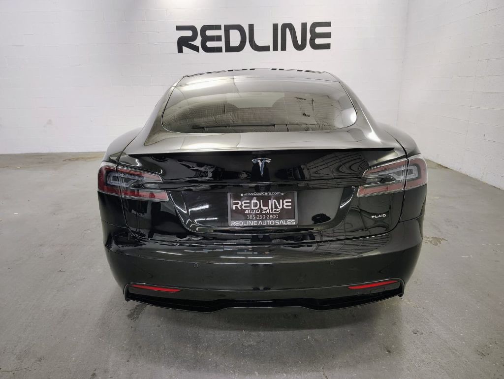 2021 Tesla Model S Image 11