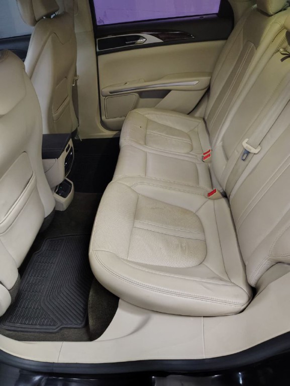 2016 Lincoln MKZ Image 7