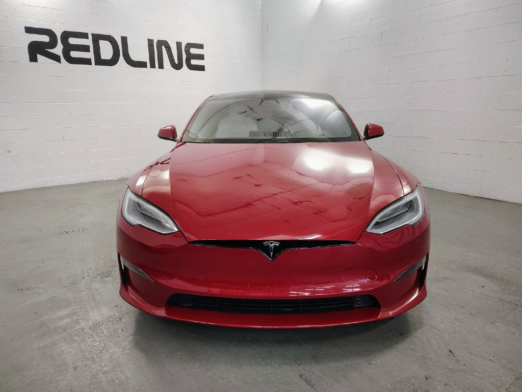 2022 Tesla Model S Image 2
