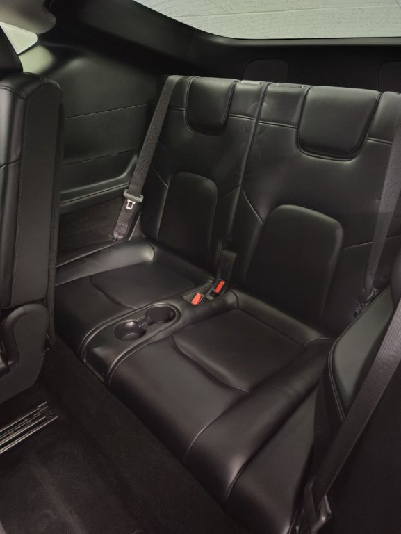 2023 Tesla Model Y Image 8