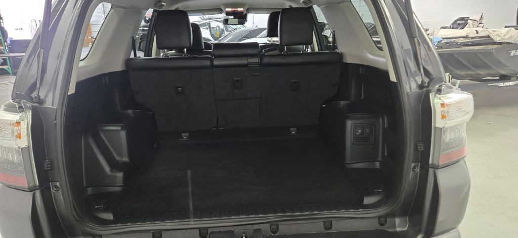 2022 Toyota 4Runner Image 8