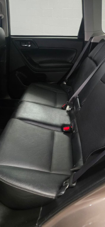 2014 Subaru Forester Image 13