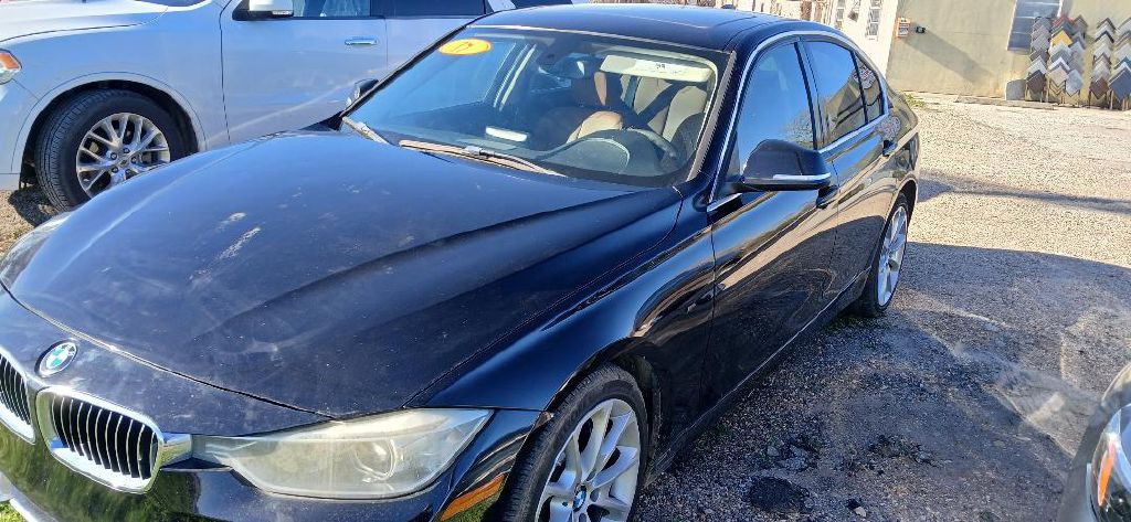 2014 BMW 3 Series Image 3