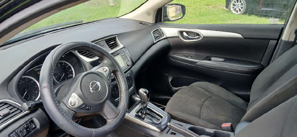 2018 Nissan Sentra Image 7