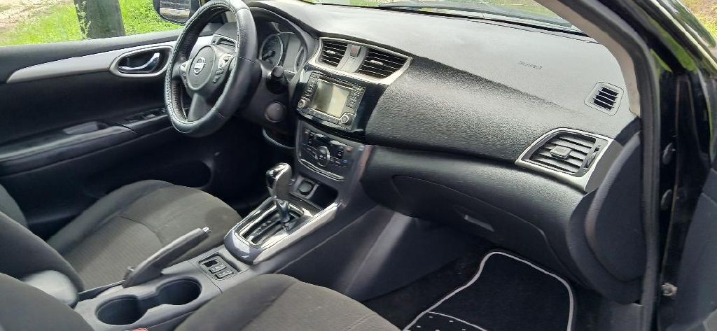 2018 Nissan Sentra Image 10