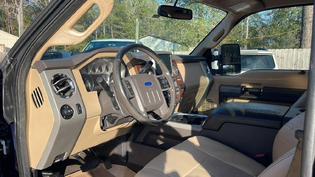 2014 Ford F-250 Image 3