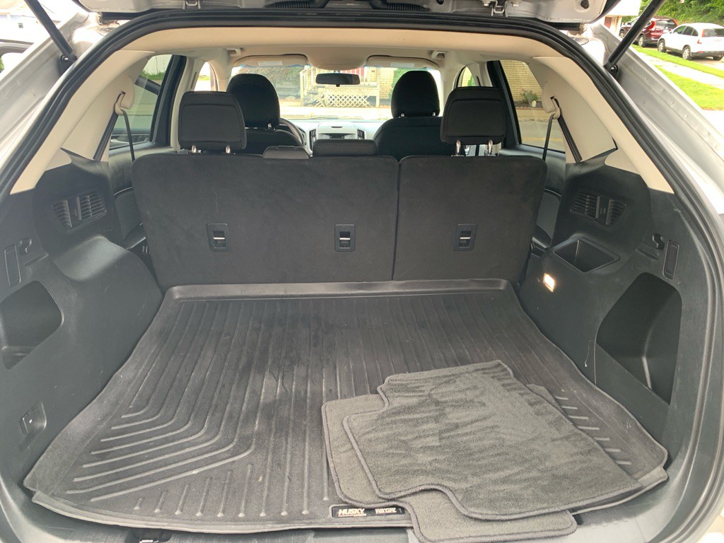 2018 Ford Edge Image 16