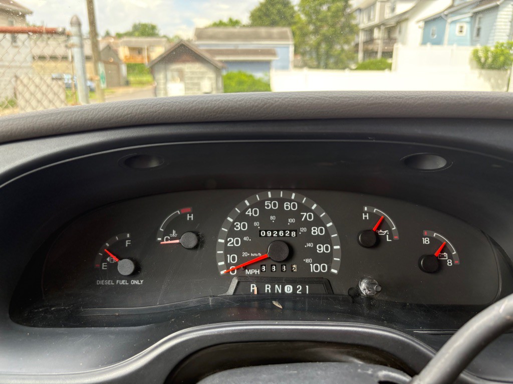 2000 Ford Econoline Image 20