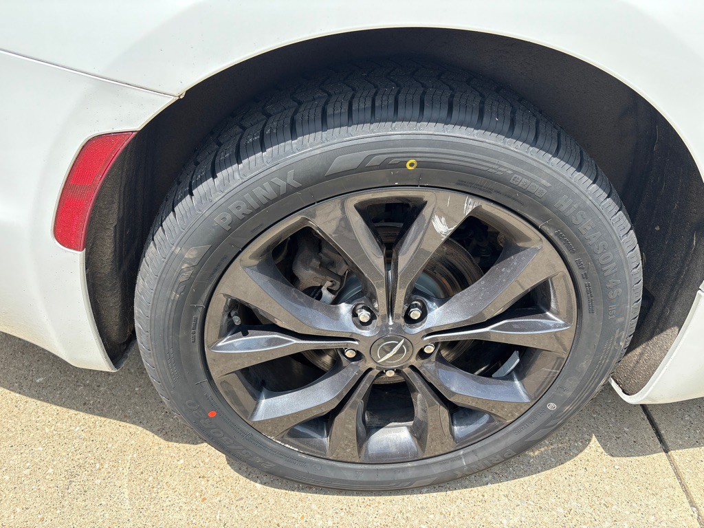 2020 Chrysler Pacifica Image 12