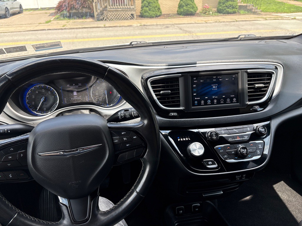 2020 Chrysler Pacifica Image 29